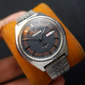 Vintage Seiko 5Actus 6106-7490 rare dial