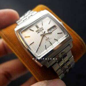 Vintage Seiko Actus SS 6306-5000