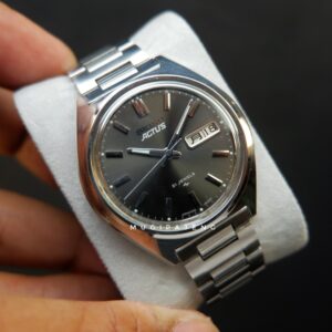 Seiko Actus Dark Grey Dial 7019-8010