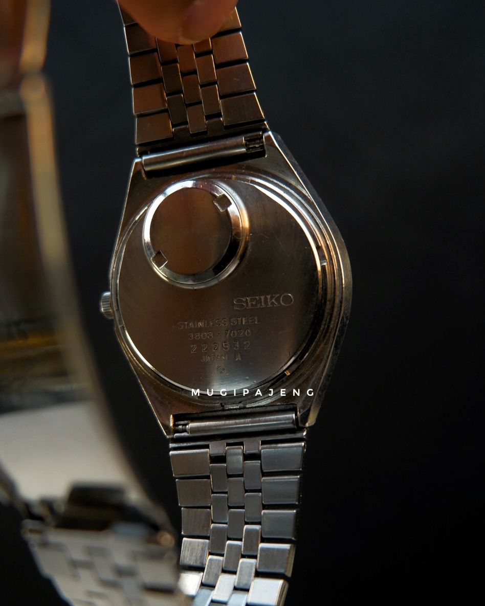 Seiko Quartz QT 3803-7020 Vintage High-End - Gambar 3