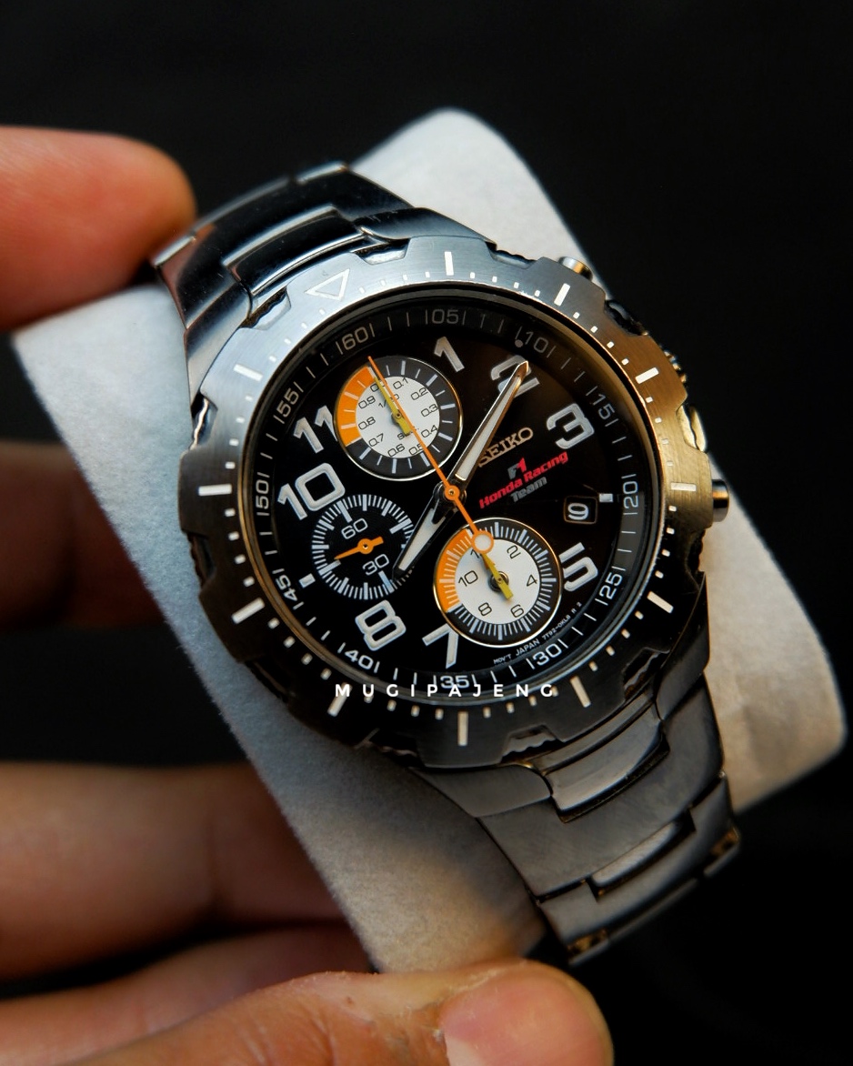 Seiko Chronograph 7T92 "F1 Honda Racing Team" Special Edition