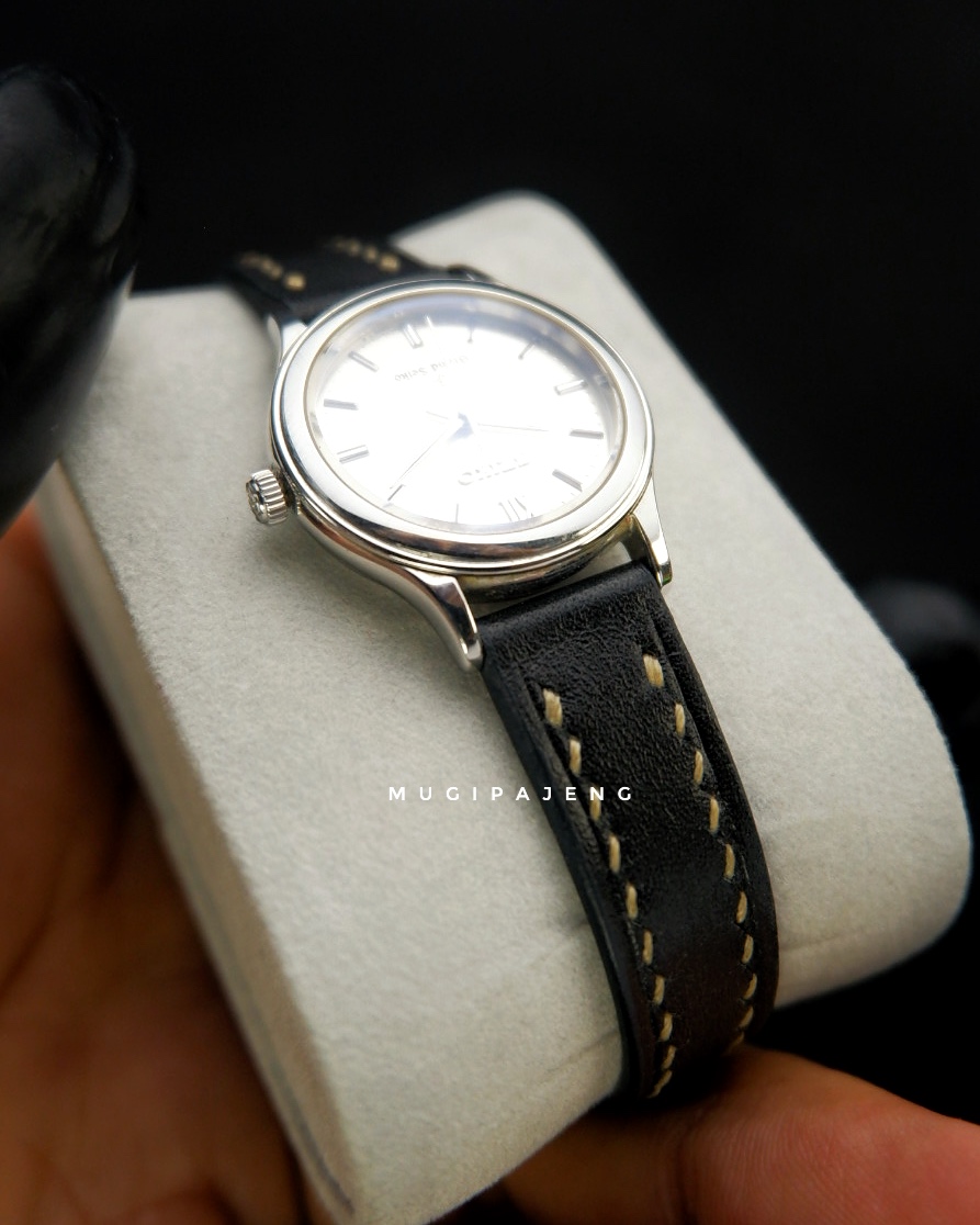 Grand Seiko High-Accuracy Quartz Silver Dial Ref. STGF015 (4J51-0A10) - Gambar 3