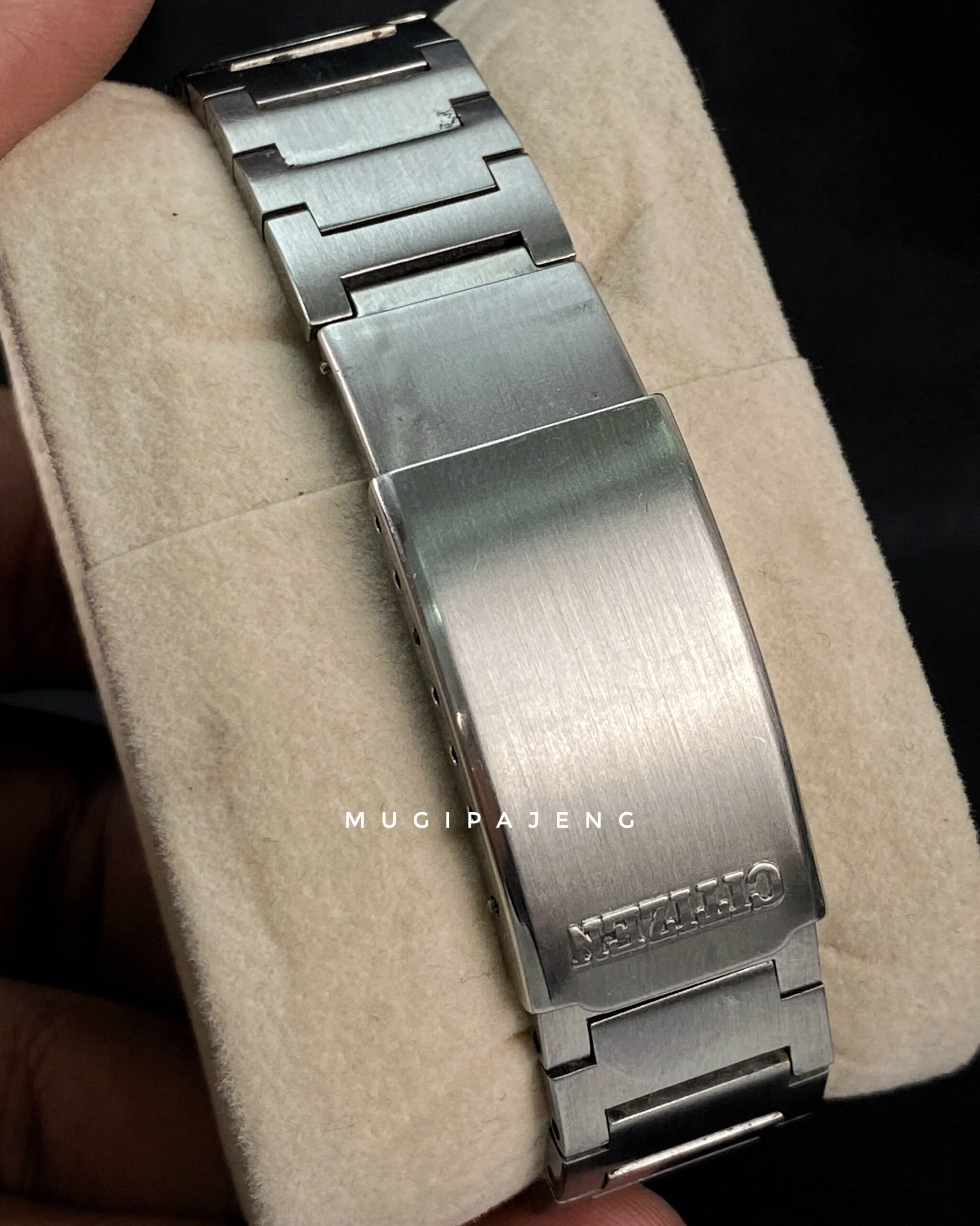 Citizen Challenge Timer Bull Head Panda Dial 4-901177 K - JDM - Gambar 8