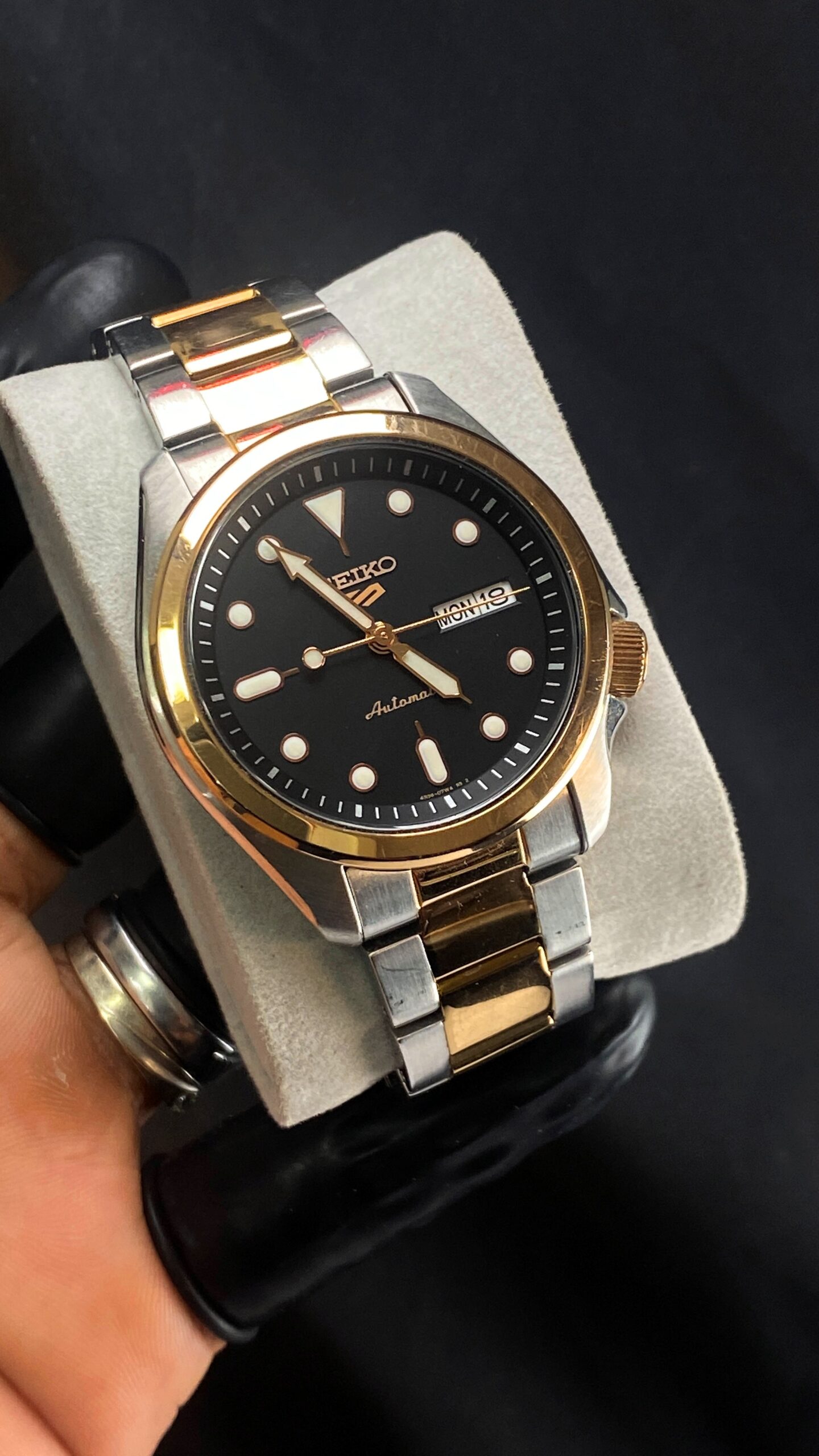Seiko 5 Sports SRPE58K1 – Black Dial Two-Tone