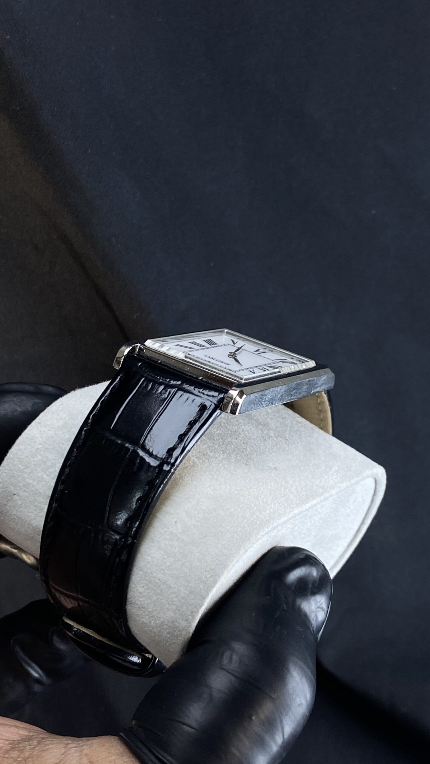 Seiko Classic Tank SWR103P1 – Box & Papers - Gambar 6