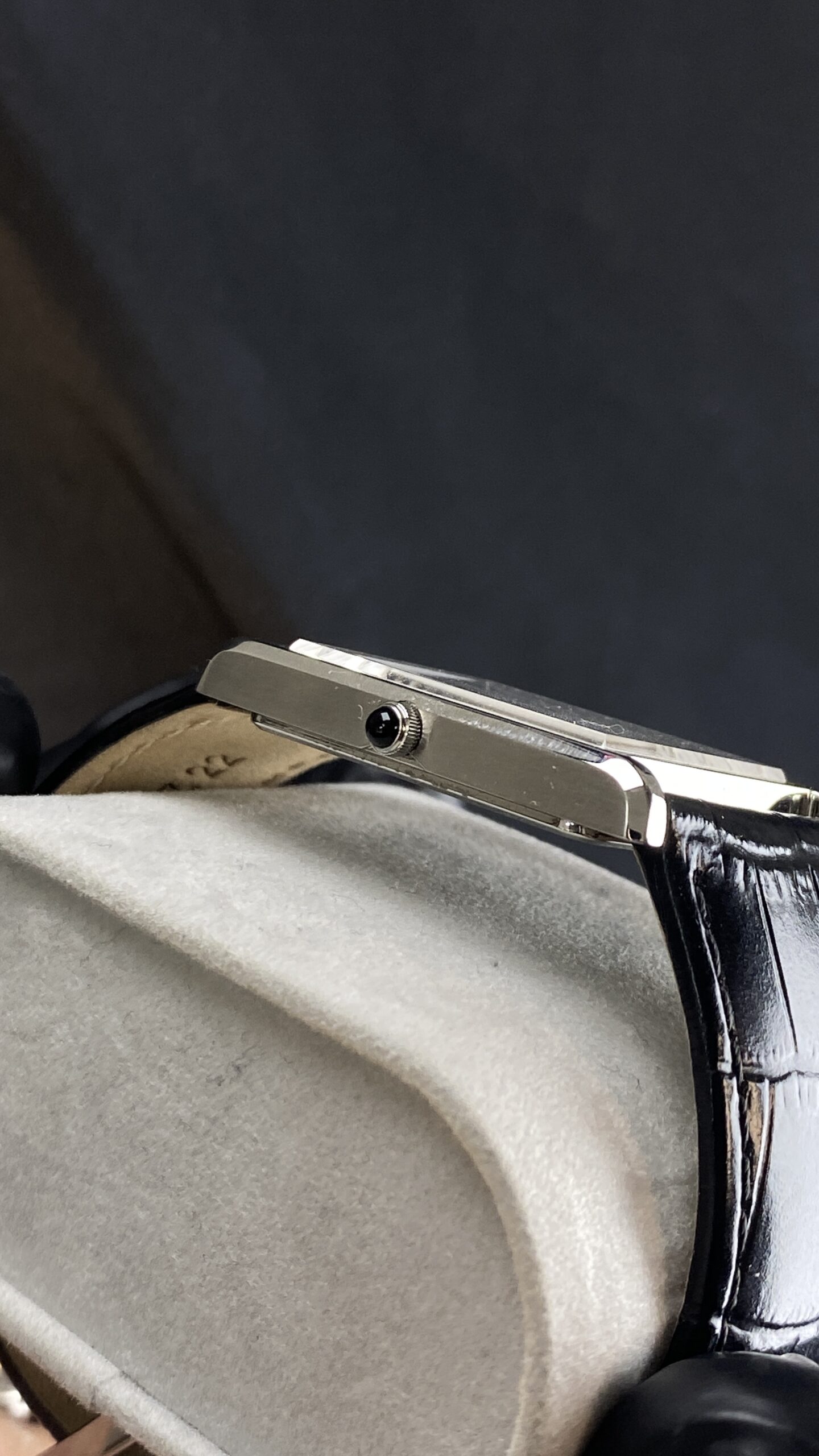 Seiko Classic Tank SWR103P1 – Box & Papers - Gambar 9