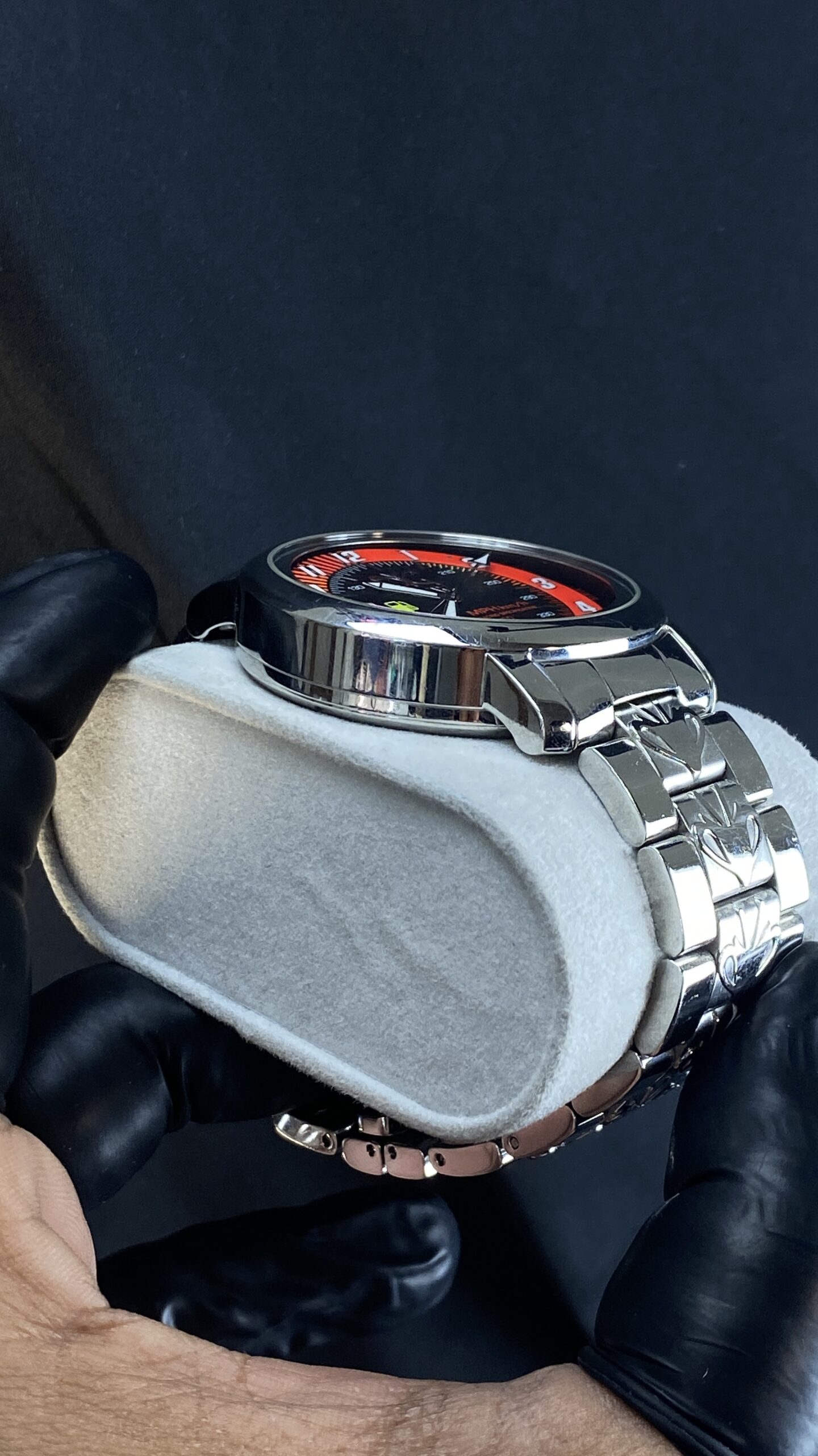 UVW Racing Watch – Swiss Quartz Automotive-Inspired Design - Gambar 7