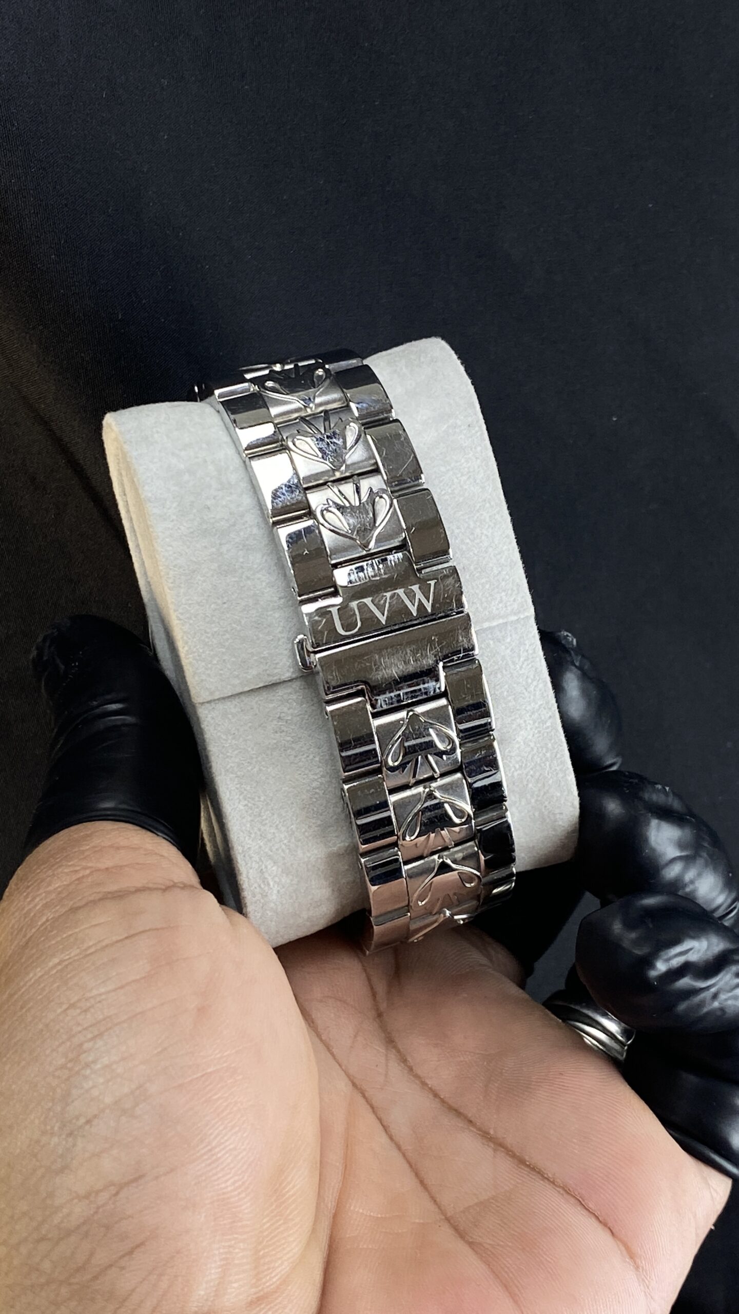 UVW Racing Watch – Swiss Quartz Automotive-Inspired Design - Gambar 8