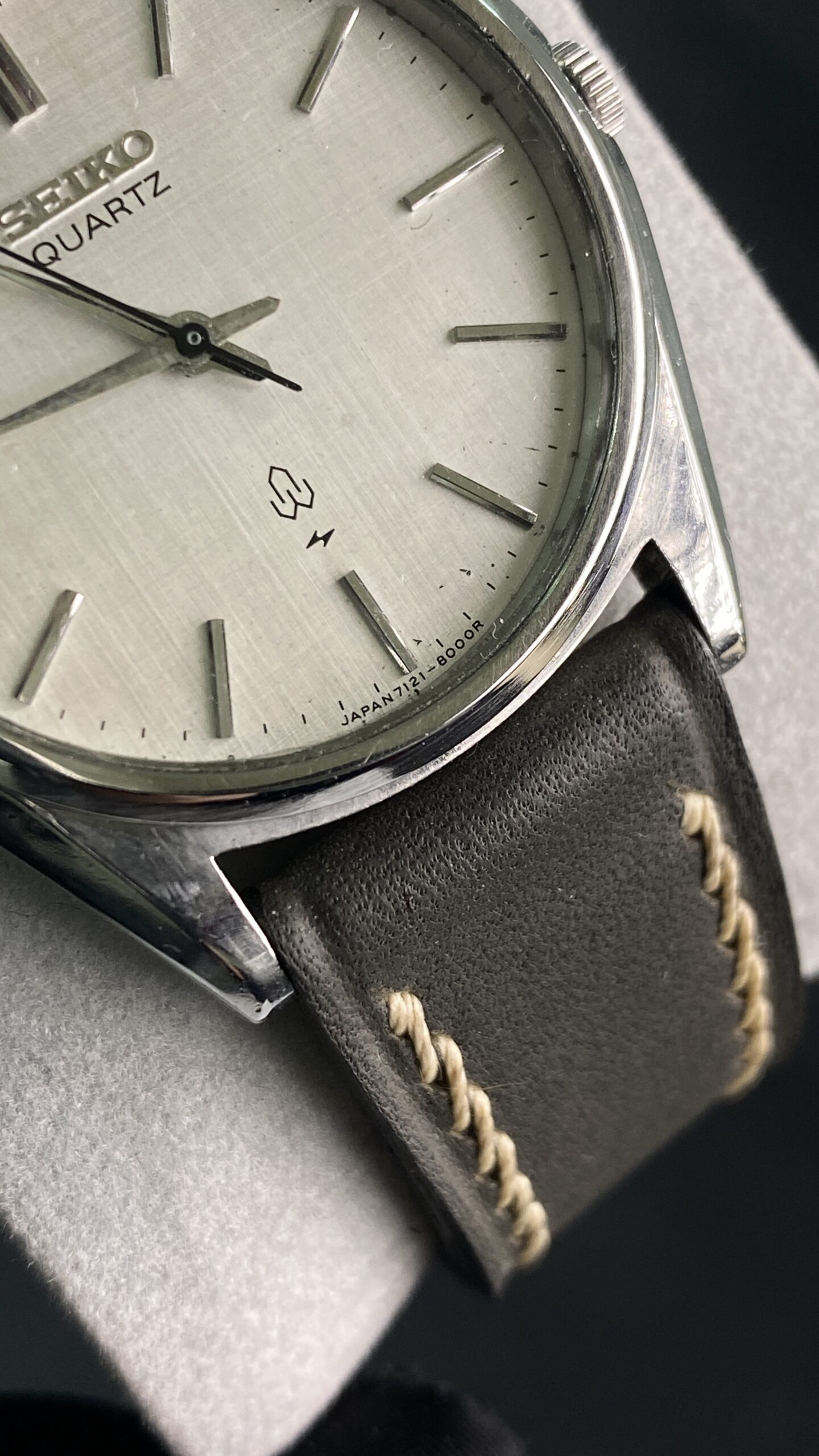 Seiko 7121-8000 Linen Dial – JDM Vintage 1980 - Gambar 2