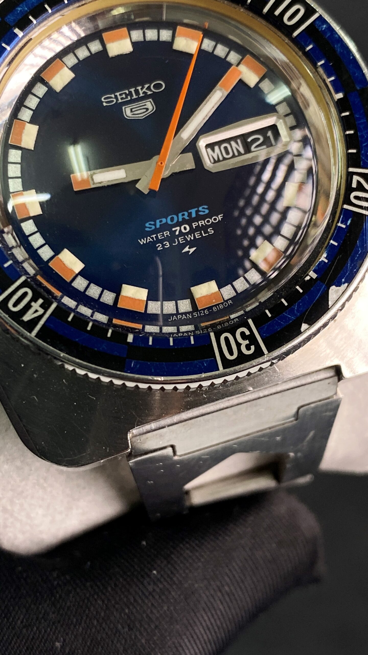 Seiko 5 Sports Rally Diver "Rally" Blue Dial Ref. 5126-8120 - Gambar 4