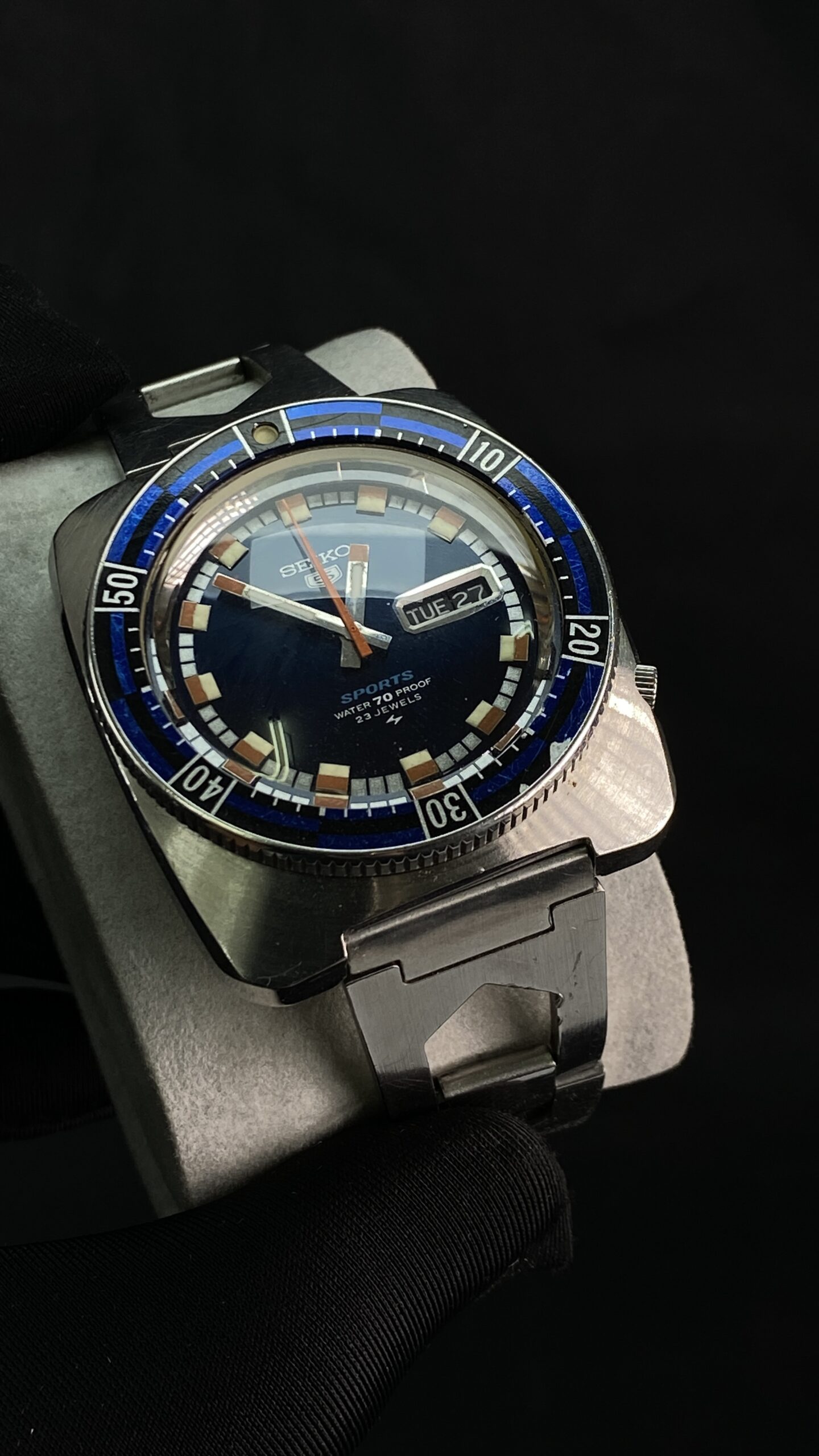 Seiko 5 Sports Rally Diver "Rally" Blue Dial Ref. 5126-8120 - Gambar 11