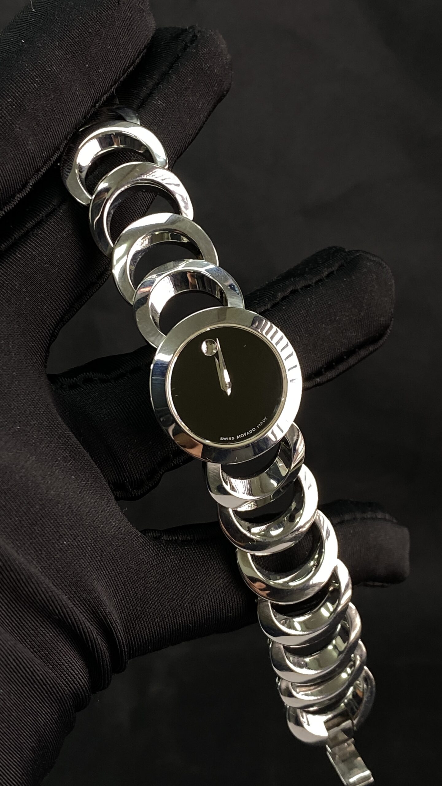 Movado Rondiro Ladies Black Dial Quartz Ref. 84 E4 1834