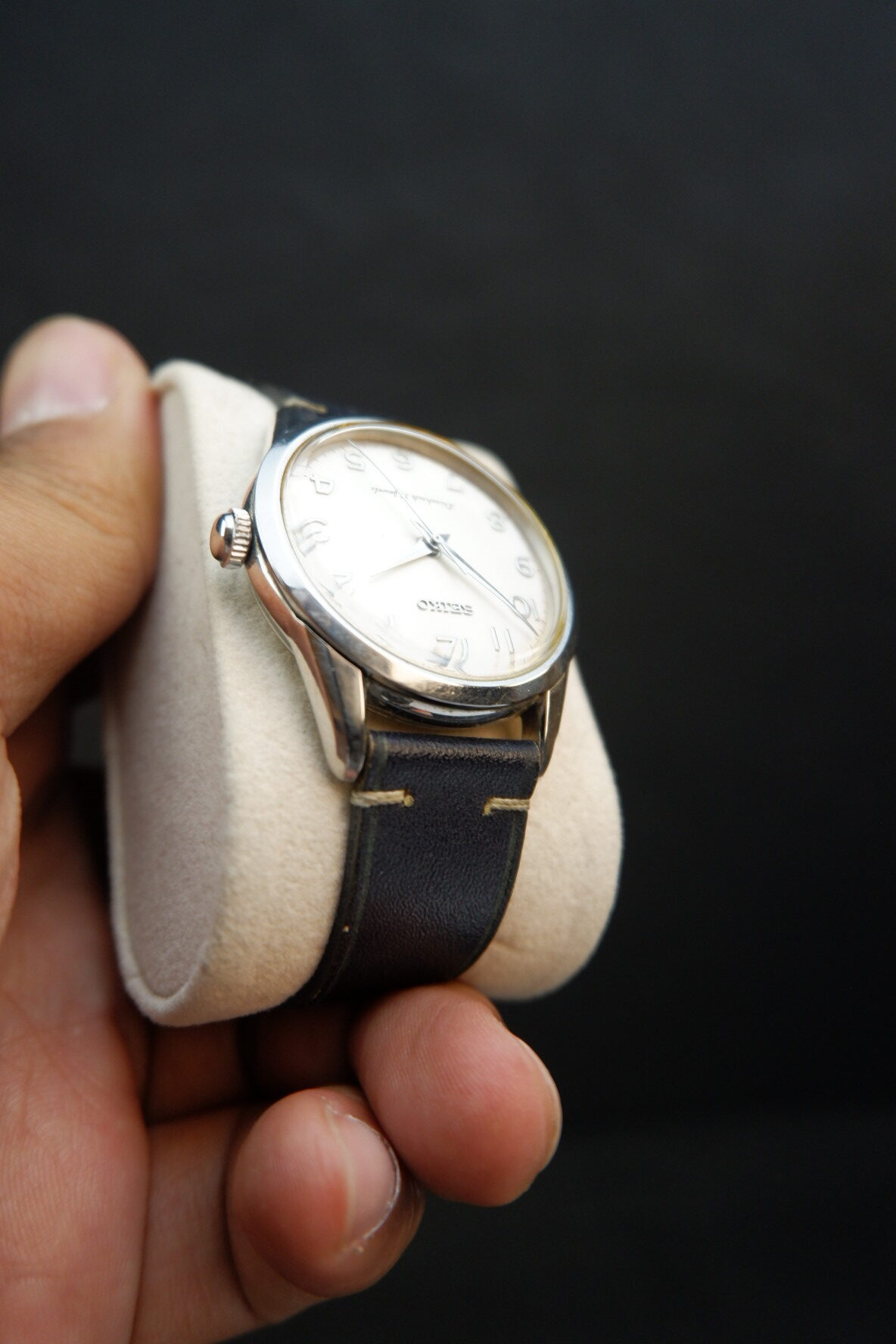 Vintage Seiko "Diashock 21 Jewels" (Ref. SCVG007 / 4S24-0070) - Gambar 6