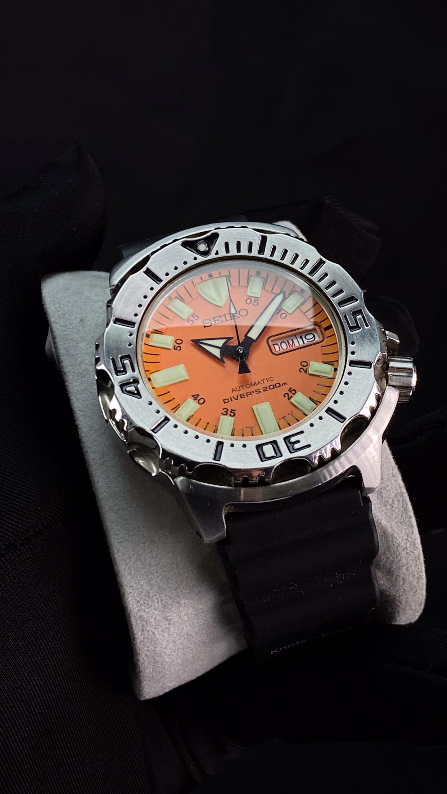 SEIKO Monster Gen 1 SKX781 Orage Dial - Gambar 3