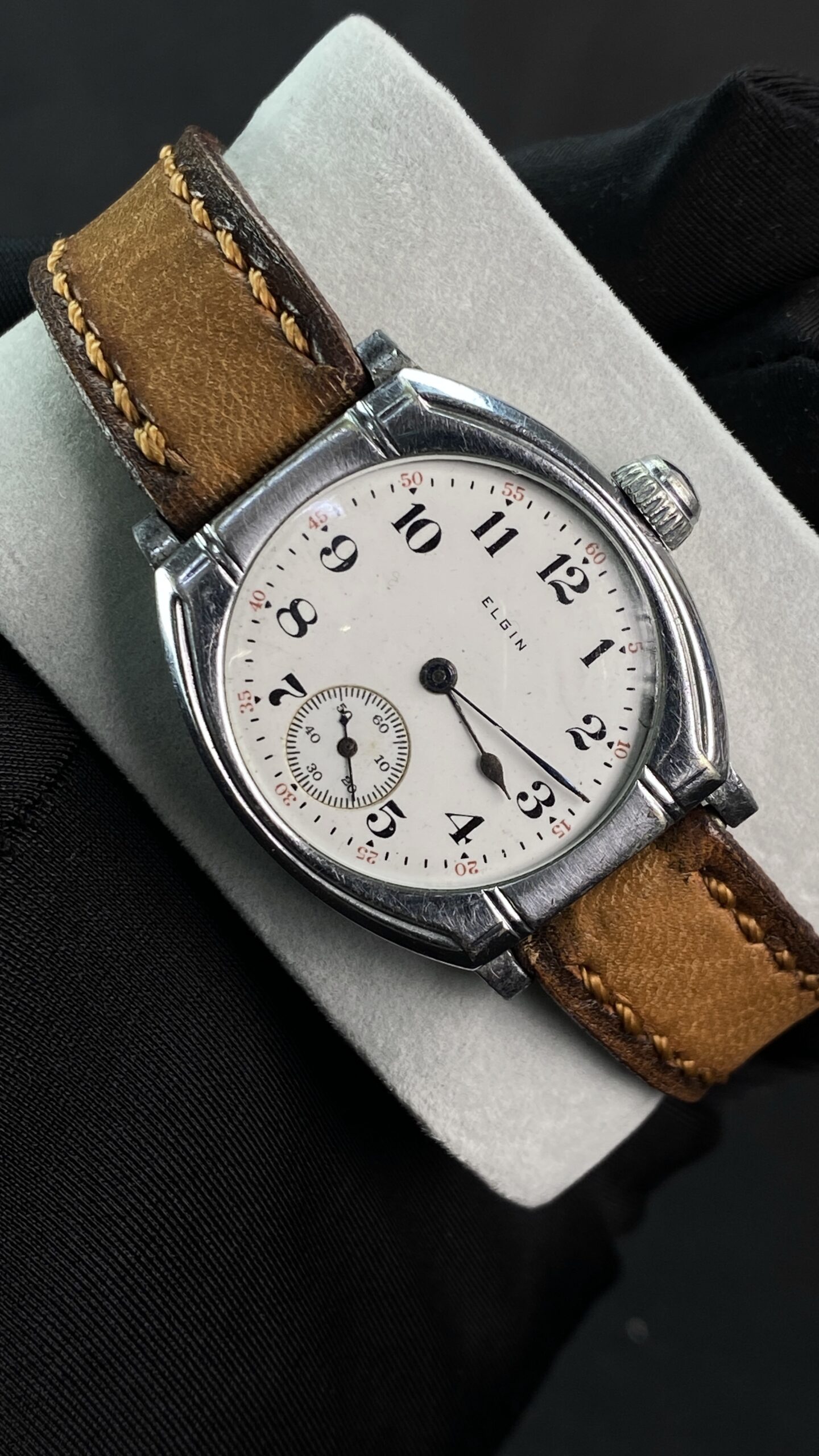 Antique ELGIN Art Deco Driver watch
