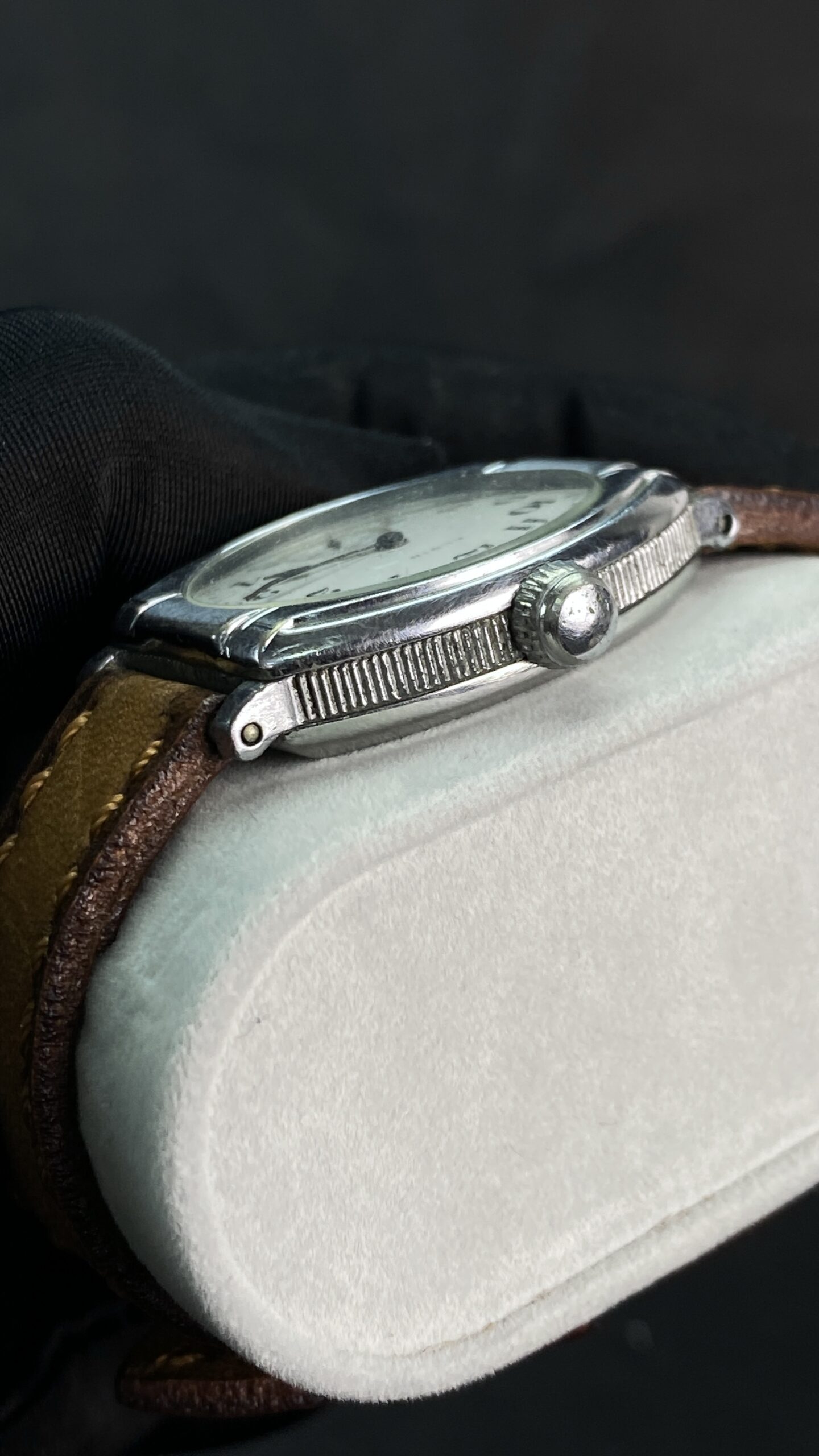Antique ELGIN Art Deco Driver watch - Gambar 6
